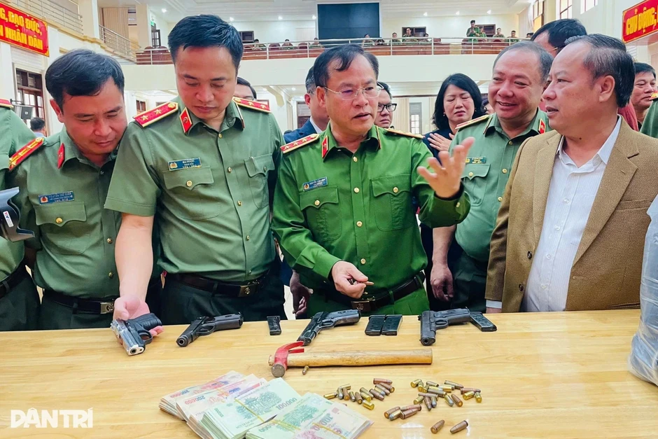 Sắp xét xử vụ Tài “Đen” và đồng phạm cướp ngân hàng ở Gia Lai Sắp xét xử vụ Tài “Đen” và đồng phạm cướp ngân hàng ở Gia Lai