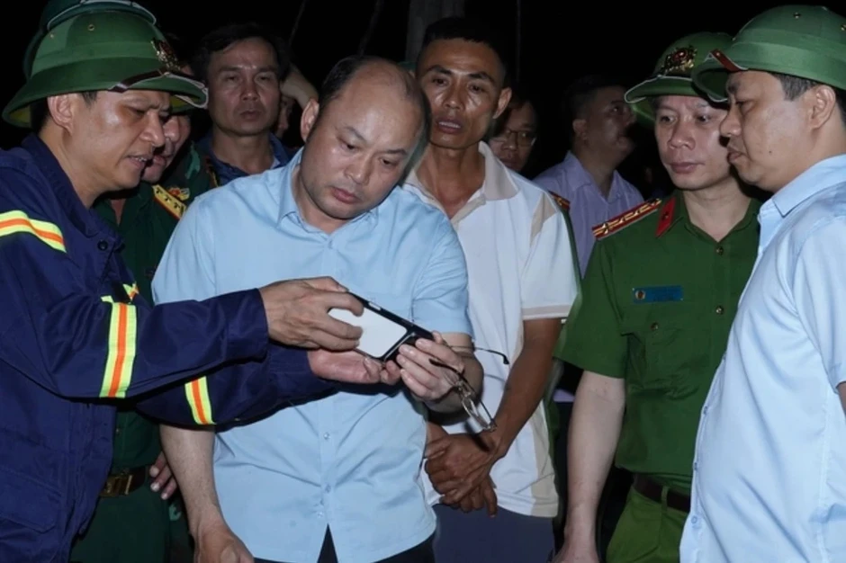 Sạt lở đá ở Thanh Hóa, 1 người tử vong, 2 người mất tích Sạt lở đá ở Thanh Hóa, 1 người tử vong, 2 người mất tích