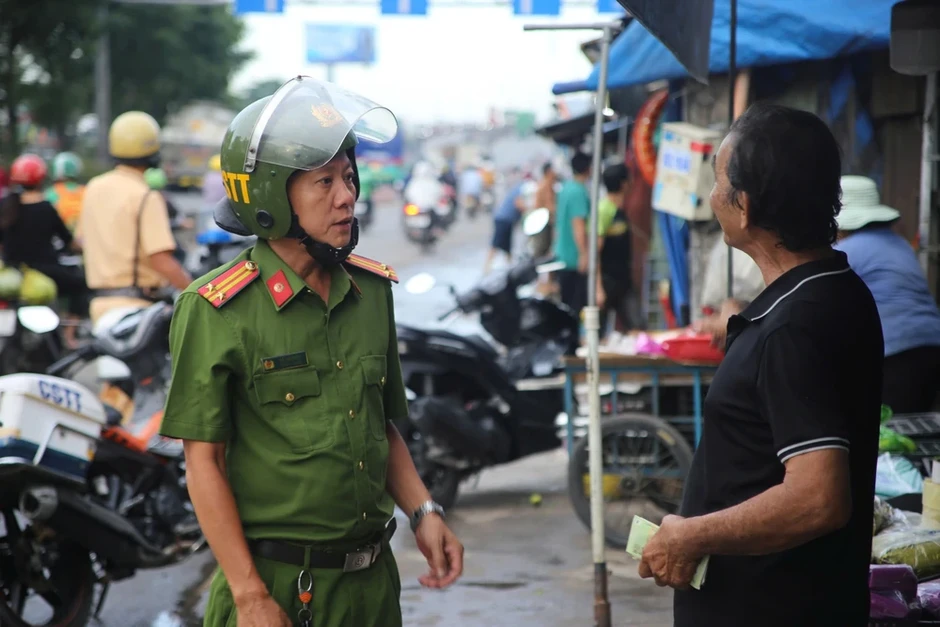 Siết chặt trật tự đô thị quanh chợ đầu mối nông sản Thủ Đức Siết chặt trật tự đô thị quanh chợ đầu mối nông sản Thủ Đức
