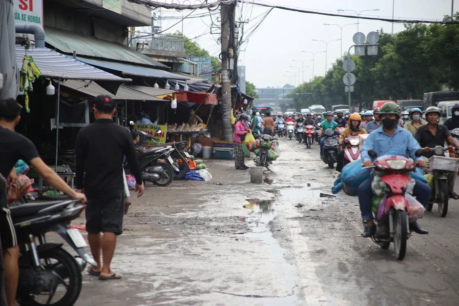 Siết chặt trật tự đô thị quanh chợ đầu mối nông sản Thủ Đức Siết chặt trật tự đô thị quanh chợ đầu mối nông sản Thủ Đức