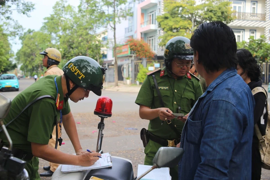 Siết chặt trật tự đô thị quanh chợ đầu mối nông sản Thủ Đức Siết chặt trật tự đô thị quanh chợ đầu mối nông sản Thủ Đức