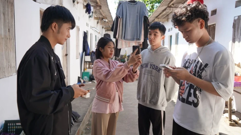 Sinh viên bỗng dưng thành con nợ của app vay tiền online Sinh viên bỗng dưng thành con nợ của app vay tiền online