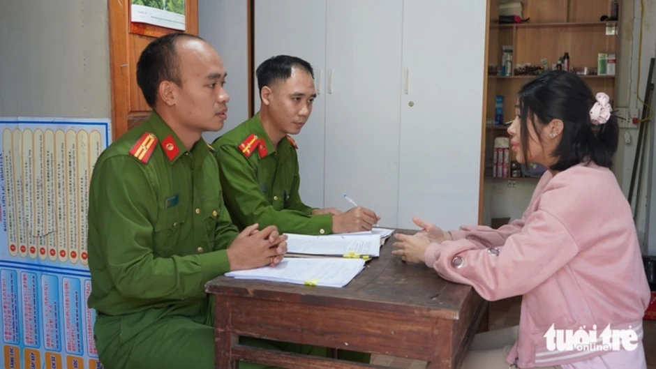 Sinh viên bỗng dưng thành con nợ của app vay tiền online Sinh viên bỗng dưng thành con nợ của app vay tiền online
