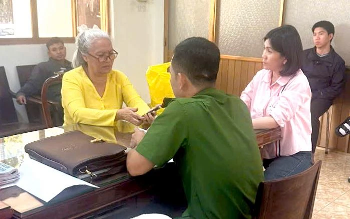 Tạm giam đối tượng xúi giục, kích động người dân khiếu kiện trái quy định Tạm giam đối tượng xúi giục, kích động người dân khiếu kiện trái quy định