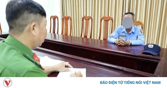 Tạm giữ hình sự đối tượng trộm điện thoại tại bệnh viện