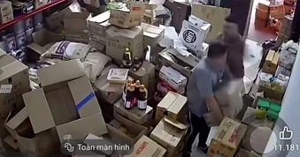 Tạm giữ nghi phạm đánh người gãy xương mũi, gò má vì bị va vào chân