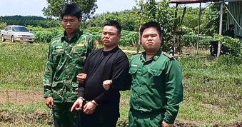 Tây Ninh bắt giữ hai người đàn ông nhập cảnh từ Campuchia mang theo ma túy