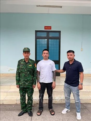 Tây Ninh: Tạm giữ các đối tượng phạm pháp, bị truy nã Tây Ninh: Tạm giữ các đối tượng phạm pháp, bị truy nã
