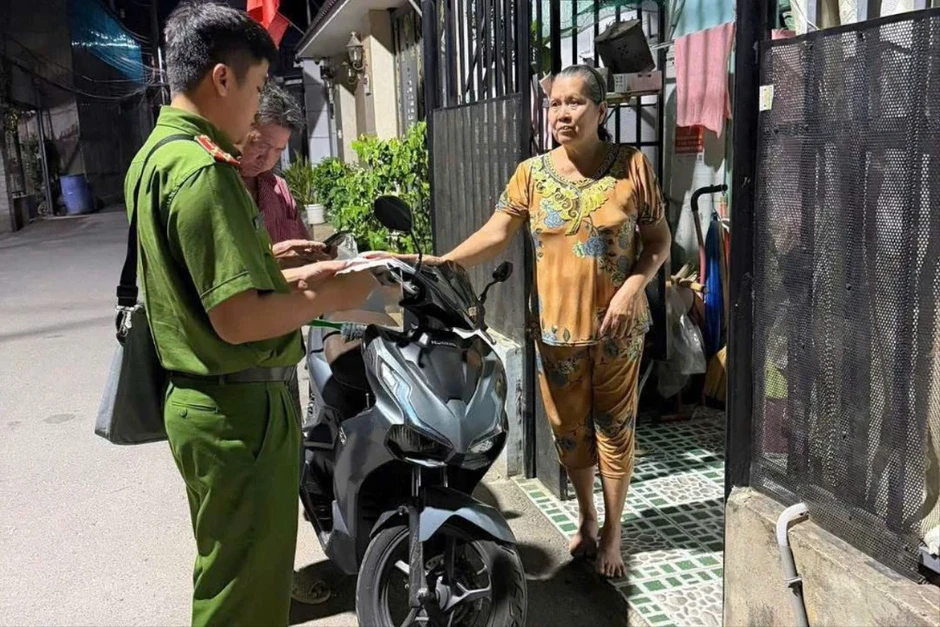 Test ma túy lưu động, công an phường phát hiện 2 trường hợp dương tính