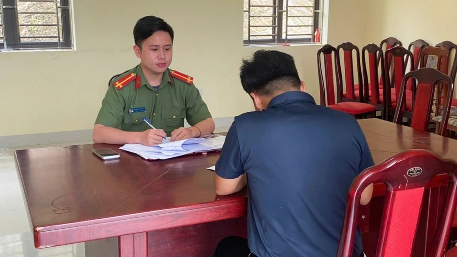 Thái Nguyên: Công an triệu tập chủ tài khoản đăng tin sai sự thật lên mạng Thái Nguyên: Công an triệu tập chủ tài khoản đăng tin sai sự thật lên mạng