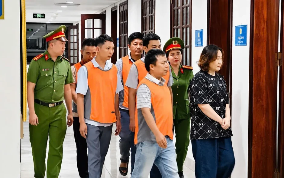 Thanh Hóa: Khởi tố 9 đối tượng lập khống hồ sơ thí nghiệm vật liệu xây dựng Thanh Hóa: Khởi tố 9 đối tượng lập khống hồ sơ thí nghiệm vật liệu xây dựng