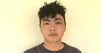 Thanh niên đột nhập nhà một phụ nữ trộm 15 chỉ vàng