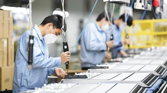 Thể chế hóa các Nghị quyết của Bộ Chính trị để hỗ trợ doanh nghiệp nhỏ và vừa