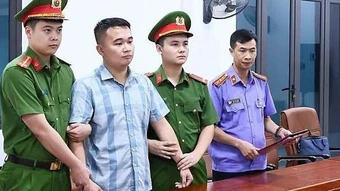 Thêm 2 người bị khởi tố trong vụ điểm Toán cao bất thường ở trường chuyên Tuyên Quang