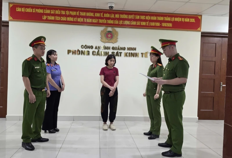 Thêm 2 xưởng sản xuất giá đỗ bằng hoá chất ở Quảng Ninh bị triệt phá Thêm 2 xưởng sản xuất giá đỗ bằng hoá chất ở Quảng Ninh bị triệt phá