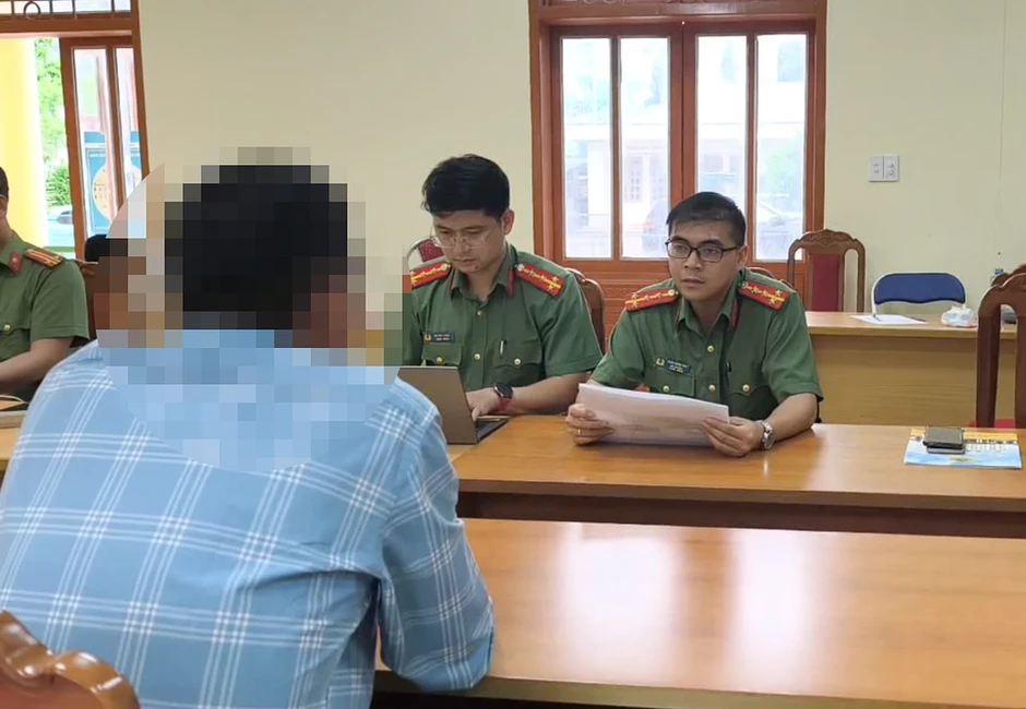 Thêm 50 người bị xử lý vì chia sẻ thông tin xuyên tạc của Lê Trung Khoa Thêm 50 người bị xử lý vì chia sẻ thông tin xuyên tạc của Lê Trung Khoa