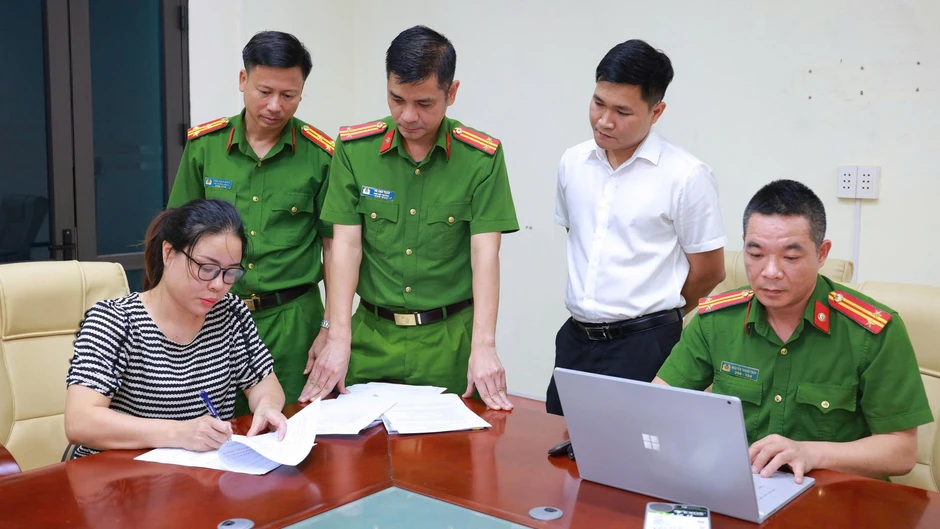 Thi hành lệnh khám xét chỗ ở, bắt tạm giam nguyên kế toán BQL dự án Đặng Thị Lý SN 1981