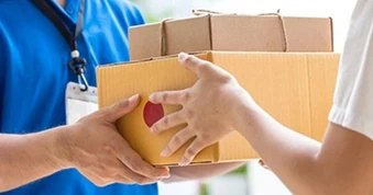 Thủ đoạn lừa đảo nhờ học sinh, sinh viên "chuyển đồ"