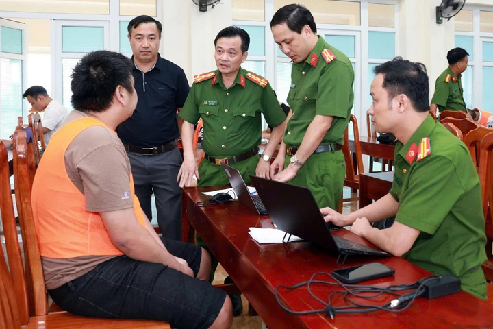 Thủ đoạn tinh vi của đường dây lừa đảo ở Tam giác vàng, chiếm hơn 1.500 tỷ đồng Thủ đoạn tinh vi của đường dây lừa đảo ở Tam giác vàng, chiếm hơn 1.500 tỷ đồng