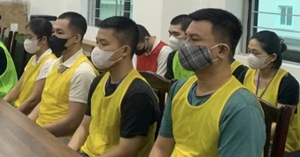 Thu giữ 42 cây vàng, khởi tố 42 người trong hệ sinh thái OKWIN