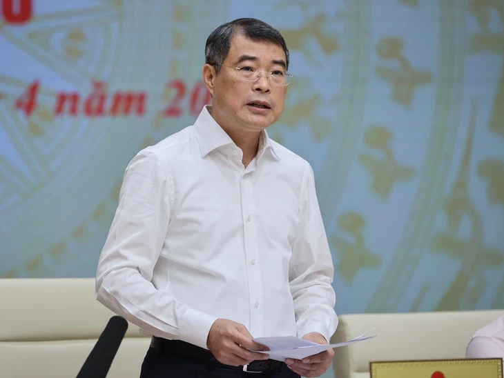 Thủ tướng: Không phân quyền trực tiếp cho bộ trưởng tại luật, pháp lệnh, nghị quyết