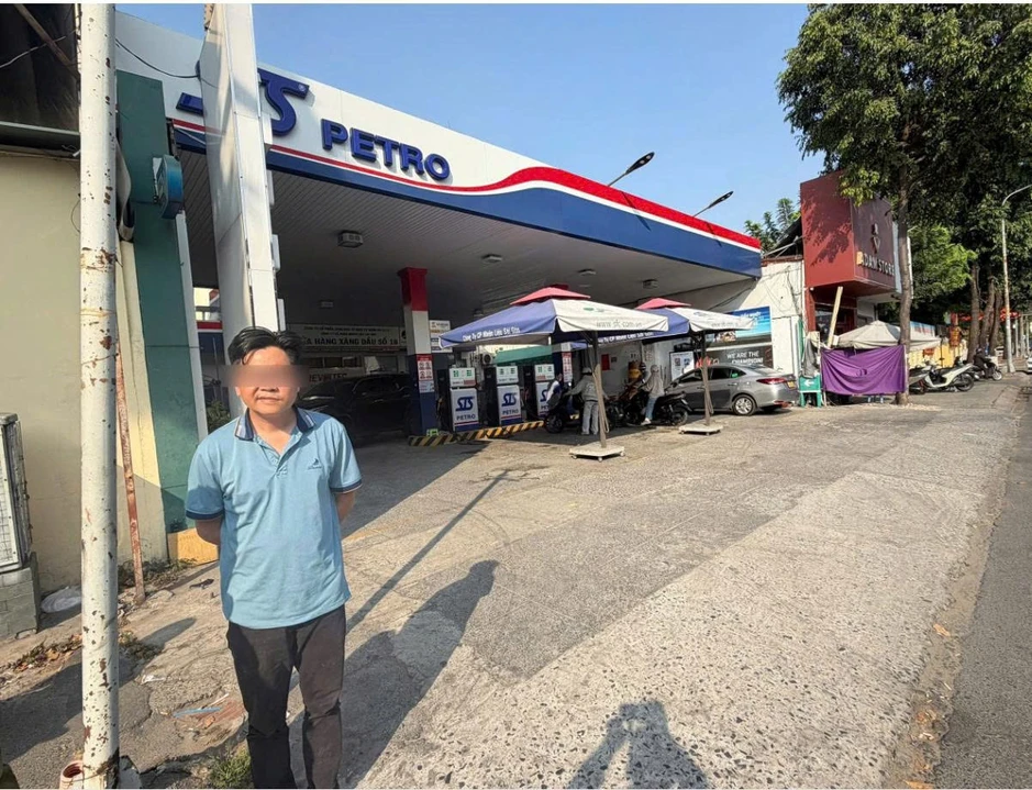 Thua lỗ chứng khoán, đi cướp giật vé số hòng 'gỡ gạc' Thua lỗ chứng khoán, đi cướp giật vé số hòng 'gỡ gạc'