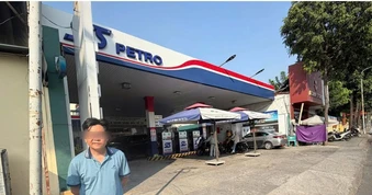 Thua lỗ chứng khoán, đi cướp giật vé số hòng 'gỡ gạc'