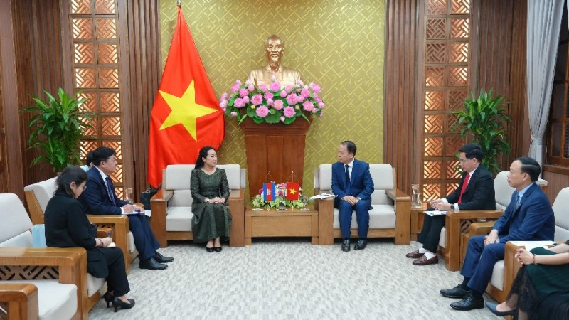 Thúc đẩy hợp tác về pháp luật và tư pháp giữa hai Bộ Tư pháp Việt Nam-Campuchia Thúc đẩy hợp tác về pháp luật và tư pháp giữa hai Bộ Tư pháp Việt Nam-Campuchia
