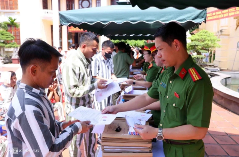 Tiền, vàng của người bị tạm giam có thể được trả lại thay vì sung công quỹ Tiền, vàng của người bị tạm giam có thể được trả lại thay vì sung công quỹ