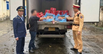 Tiêu hủy 300kg chân giò lợn không được kiểm dịch