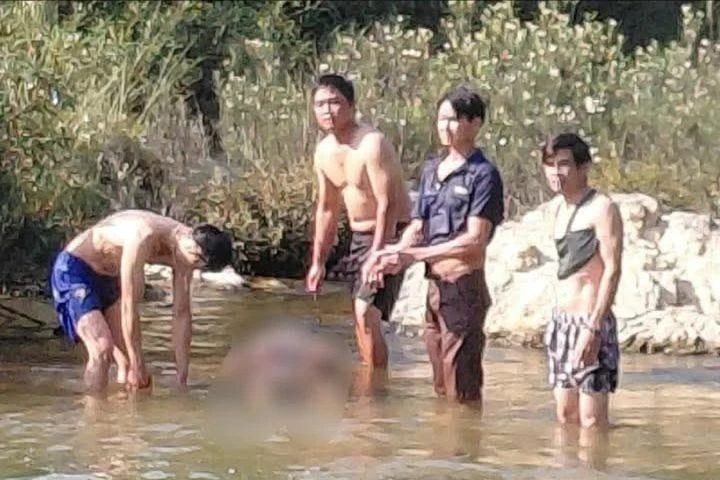 Tìm thấy nam thanh niên tử vong dưới đầm sau một đêm mất liên lạc Tìm thấy nam thanh niên tử vong dưới đầm sau một đêm mất liên lạc