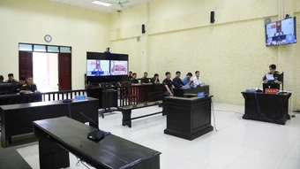 Tòa án quân sự khu vực Quân khu 1 xét xử trực tuyến vụ án "Cướp tài sản"
