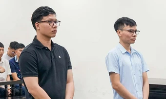 Tòa đề nghị xem xét trách nhiệm chủ nhà trọ trong vụ cháy 15 người chết