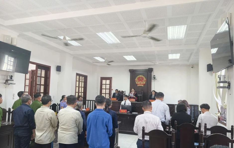 Tòa tuyên án vụ Ban Quản trị chung cư Miếu Nổi tham ô tài sản Tòa tuyên án vụ Ban Quản trị chung cư Miếu Nổi tham ô tài sản