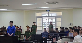 Toà tuyên án vụ nam sinh ném gạch, bạn cùng nhóm tử vong