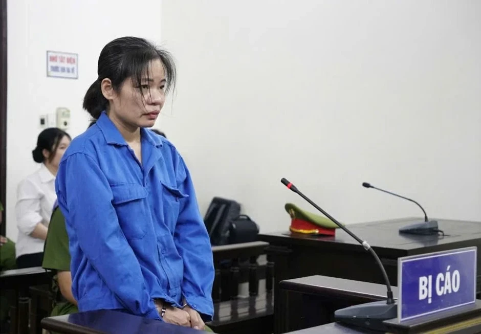 Tòa tuyên phạt nữ giúp việc hành hạ cụ bà 82 tuổi 2 năm tù Tòa tuyên phạt nữ giúp việc hành hạ cụ bà 82 tuổi 2 năm tù