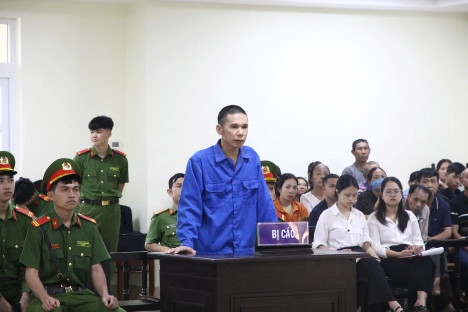 Toà tuyên tử hình Hào “mặt quỷ”, kẻ sát hại 4 người trong 1 gia đình ở Đắk Lắk Toà tuyên tử hình Hào “mặt quỷ”, kẻ sát hại 4 người trong 1 gia đình ở Đắk Lắk