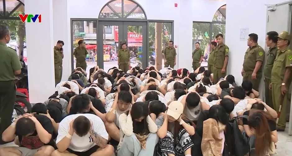 Tội phạm công nghệ cao có xu hướng “dạt” sang Việt Nam, lập “đại bản doanh” lừa đảo Tội phạm công nghệ cao có xu hướng “dạt” sang Việt Nam, lập “đại bản doanh” lừa đảo