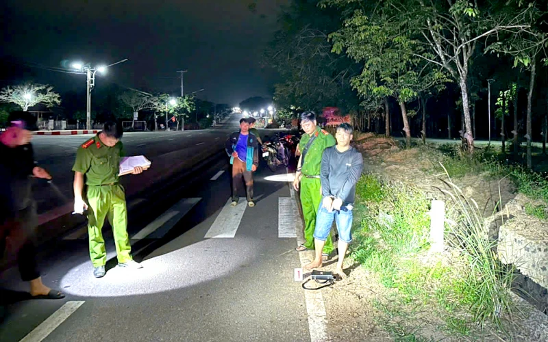 Tóm tên cướp chuyên canh đường những nữ công nhân đi làm về khuya Tóm tên cướp chuyên canh đường những nữ công nhân đi làm về khuya