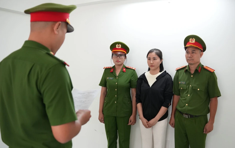 TP Hồ Chí Minh: Bắt tạm giam chủ cơ sở thẩm mỹ lừa đảo hơn 2 tỷ đồng TP Hồ Chí Minh: Bắt tạm giam chủ cơ sở thẩm mỹ lừa đảo hơn 2 tỷ đồng