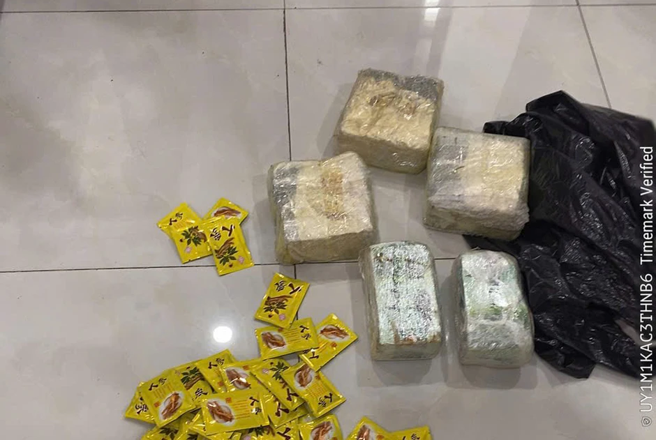 TP Hồ Chí Minh triệt phá đường dây ma túy liên tỉnh, bắt giữ 140 đối tượng TP Hồ Chí Minh triệt phá đường dây ma túy liên tỉnh, bắt giữ 140 đối tượng