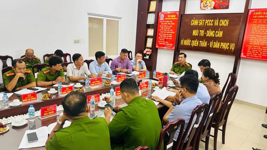 TP.HCM tổng rà soát cơ sở phòng cháy chữa cháy trong cao điểm 45 ngày đêm TP.HCM tổng rà soát cơ sở phòng cháy chữa cháy trong cao điểm 45 ngày đêm