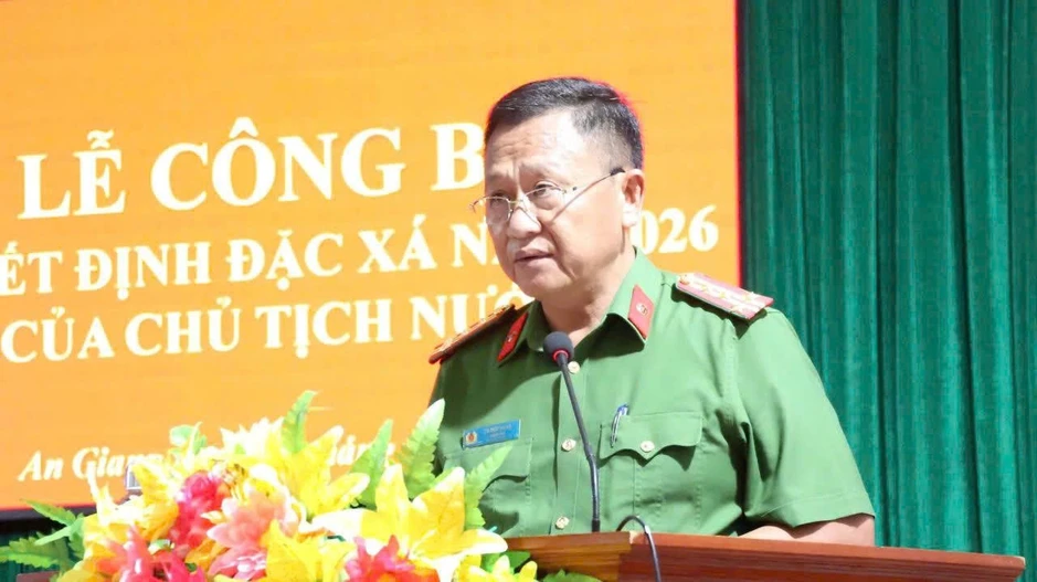 Trại giam Kênh 7 Bộ Công an trao quyết định đặc xá cho 108 phạm nhân Trại giam Kênh 7 Bộ Công an trao quyết định đặc xá cho 108 phạm nhân
