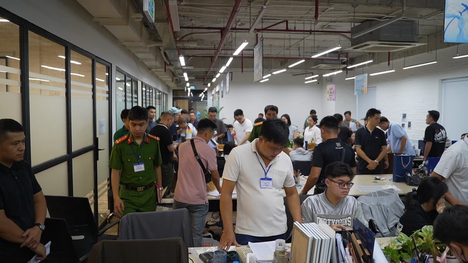Trăn trở của các điều tra viên khi triệt phá đường dây lừa đảo du lịch ở TPHCM Trăn trở của các điều tra viên khi triệt phá đường dây lừa đảo du lịch ở TPHCM
