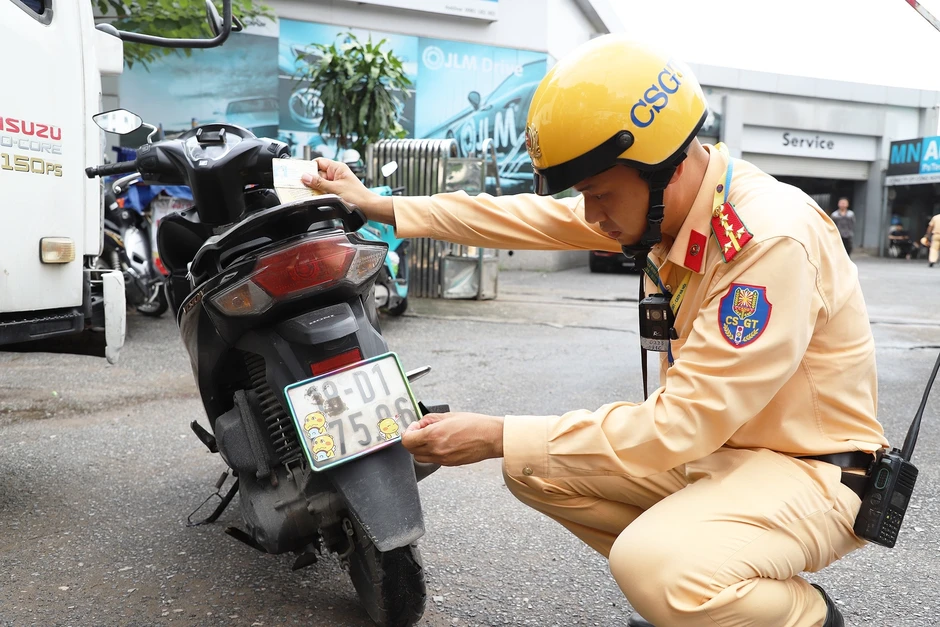 Tranh cãi gay gắt xe máy 50cc "độ nòng" lên hơn 150cc sau vụ tai nạn ở Đắk Lắk Tranh cãi gay gắt xe máy 50cc "độ nòng" lên hơn 150cc sau vụ tai nạn ở Đắk Lắk