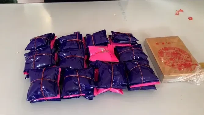 Triệt phá chuyên án ma túy lớn ở Nghệ An, thu giữ hơn 15.000 viên ma túy tổng hợp, 1 bánh heroin Triệt phá chuyên án ma túy lớn ở Nghệ An, thu giữ hơn 15.000 viên ma túy tổng hợp, 1 bánh heroin