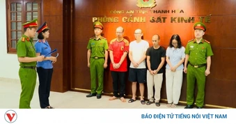 Triệt phá đường dây buôn lậu mua bán xe điện ba bánh xuyên biên giới