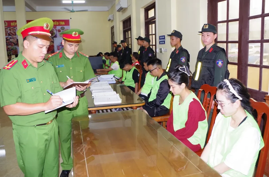 Triệt phá đường dây giả danh cán bộ công an, ngân hàng, chiếm đoạt hơn 250 tỷ đồng