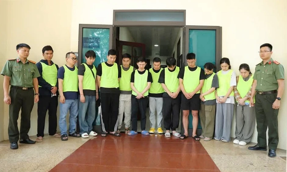 Triệt phá đường dây KingGroup từ Campuchia về hoạt động đánh bạc tại Việt Nam Triệt phá đường dây KingGroup từ Campuchia về hoạt động đánh bạc tại Việt Nam