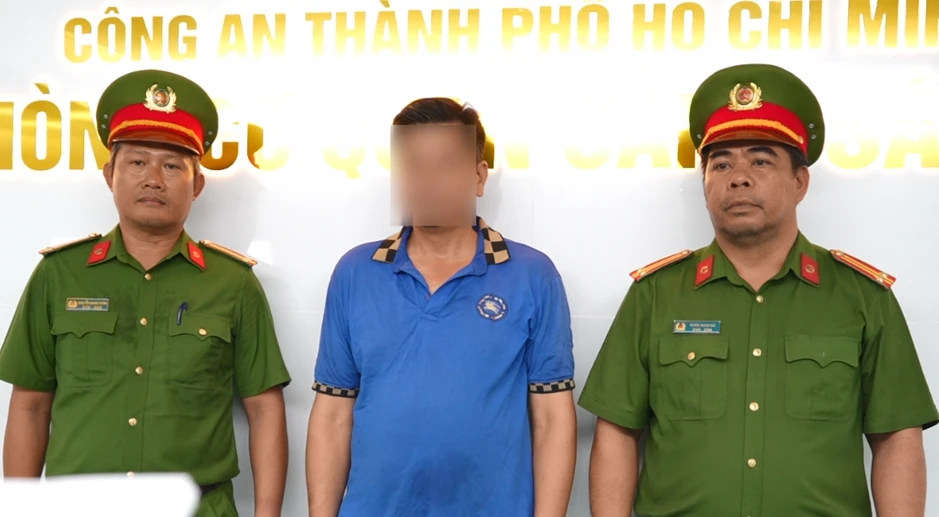 Triệt phá đường dây mua bán chất độc Xyanua xuyên biên giới quy mô lớn Triệt phá đường dây mua bán chất độc Xyanua xuyên biên giới quy mô lớn